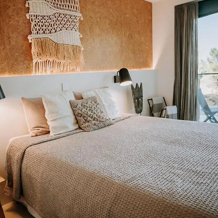 Hotel Eco-lodge Epicurea 3*